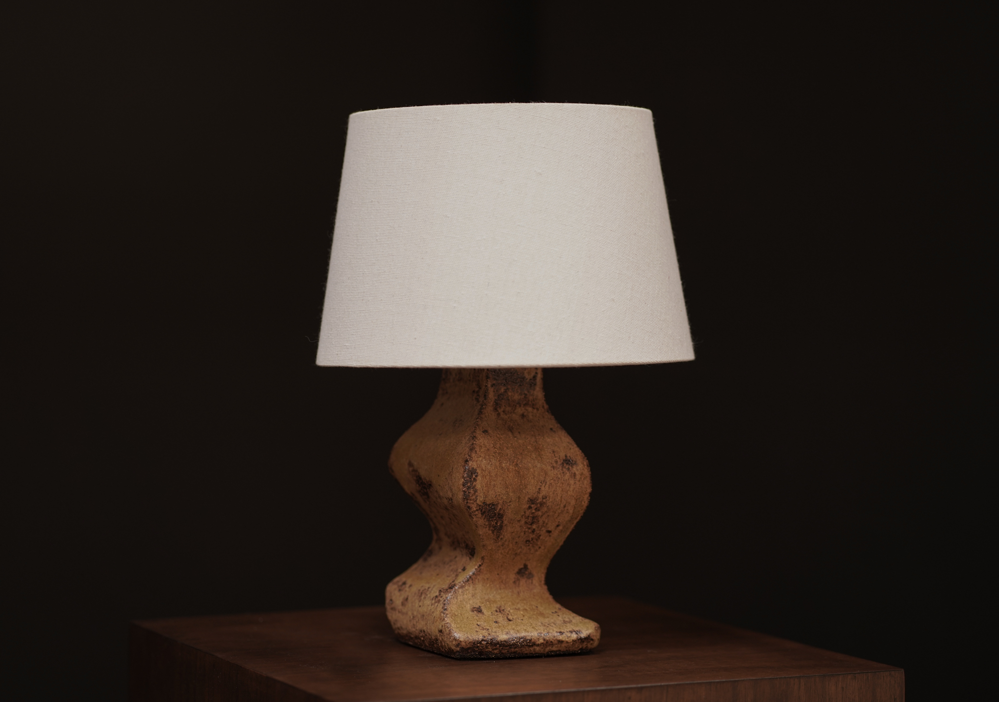 Wave Ceramic Lamp, Mustard 