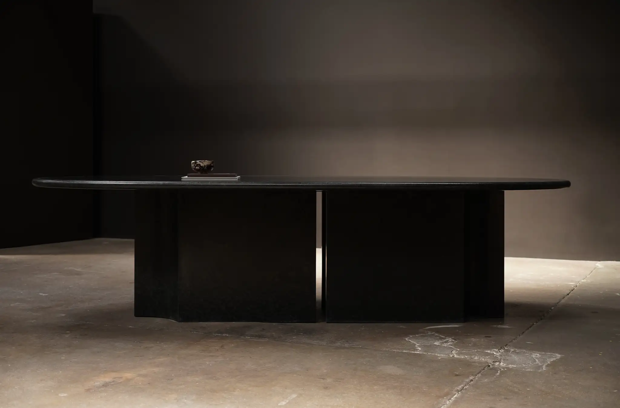 Varco Dining Table, by Studio Balestra