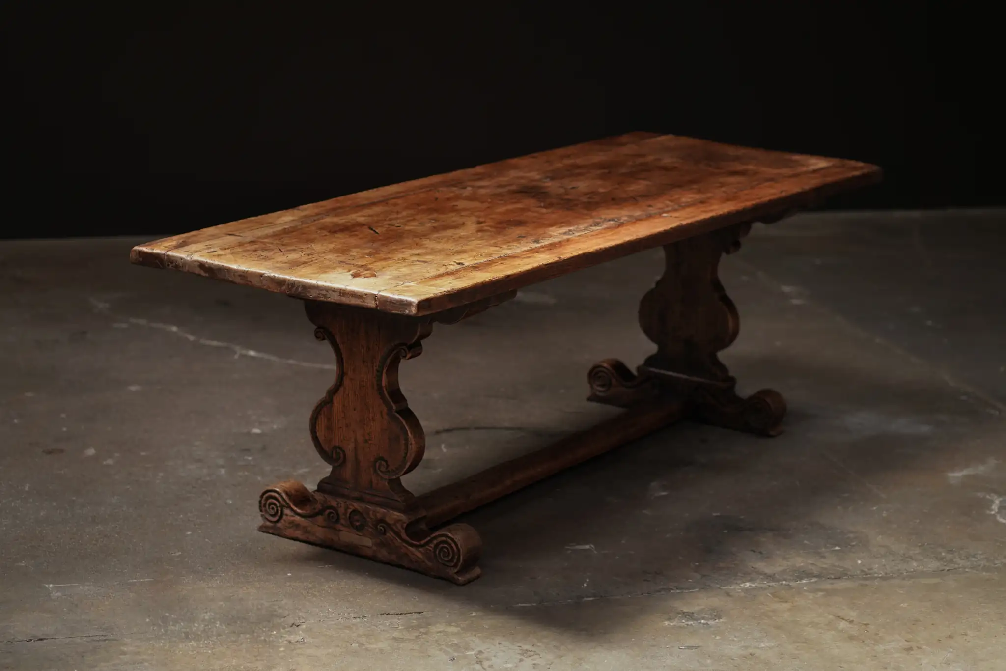 Scroll Base Console