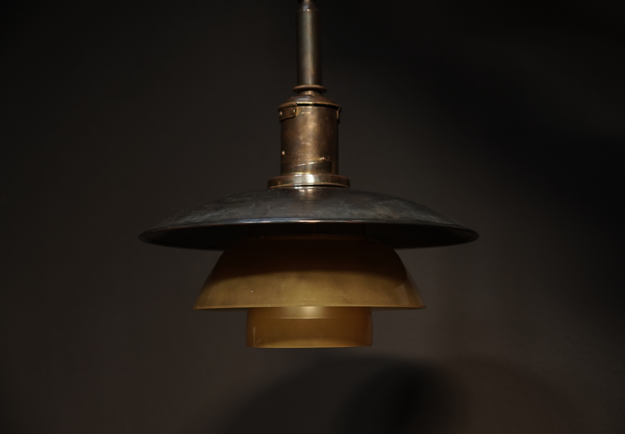 Poul Henningsen 3/3 in Amber 