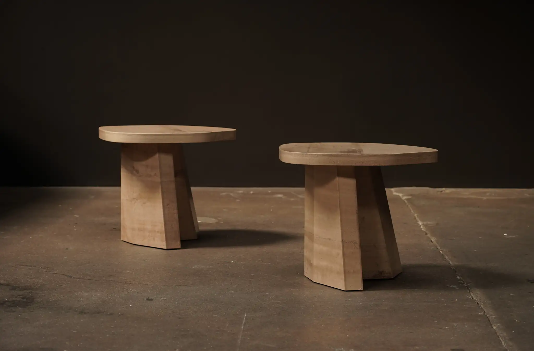 Ishi Paper Side table Tan, by Studio Balestra 