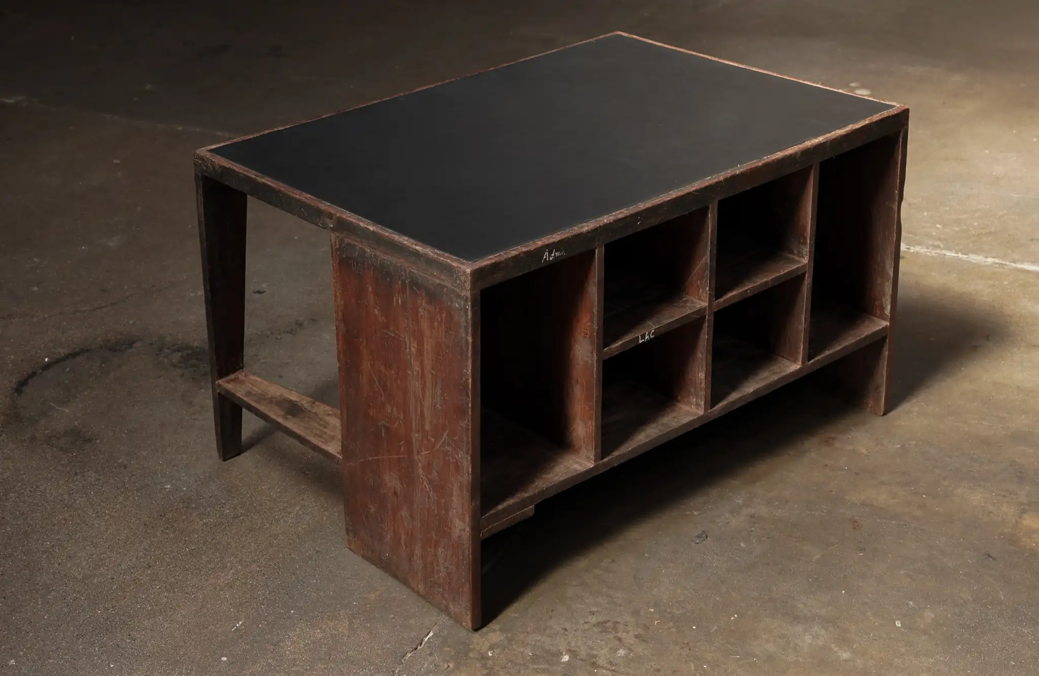 Pierre Jeanneret Pigeonhole Desk - DIT/CT - 210 