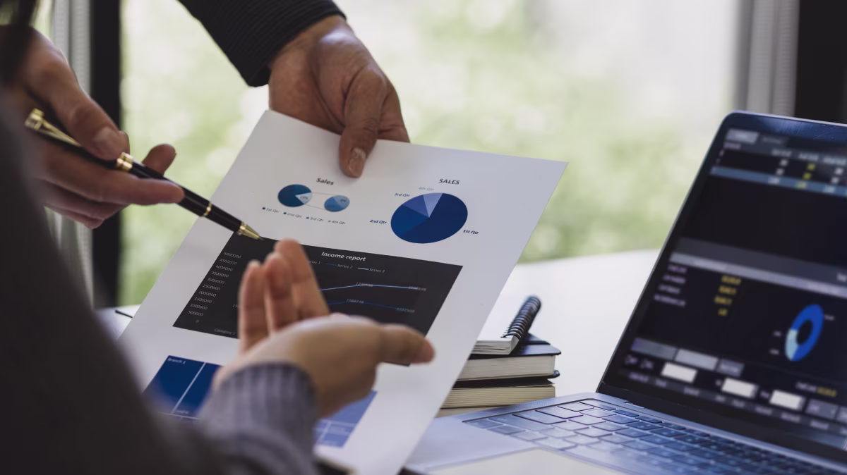 Infographic detailing the costs US consultants incur when hiring offshore NetSuite technical consultants.
