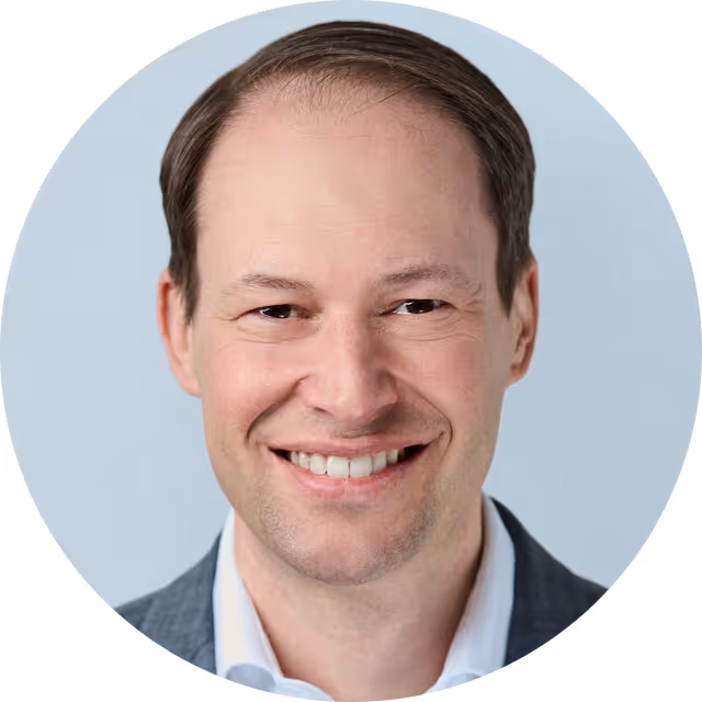 Dr. Christian Straube