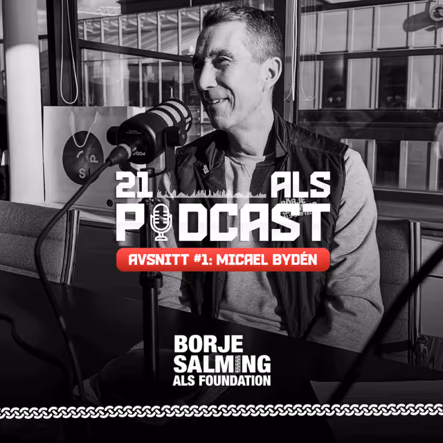 Micael Bydén spelar in podden 21 ALS-podcast