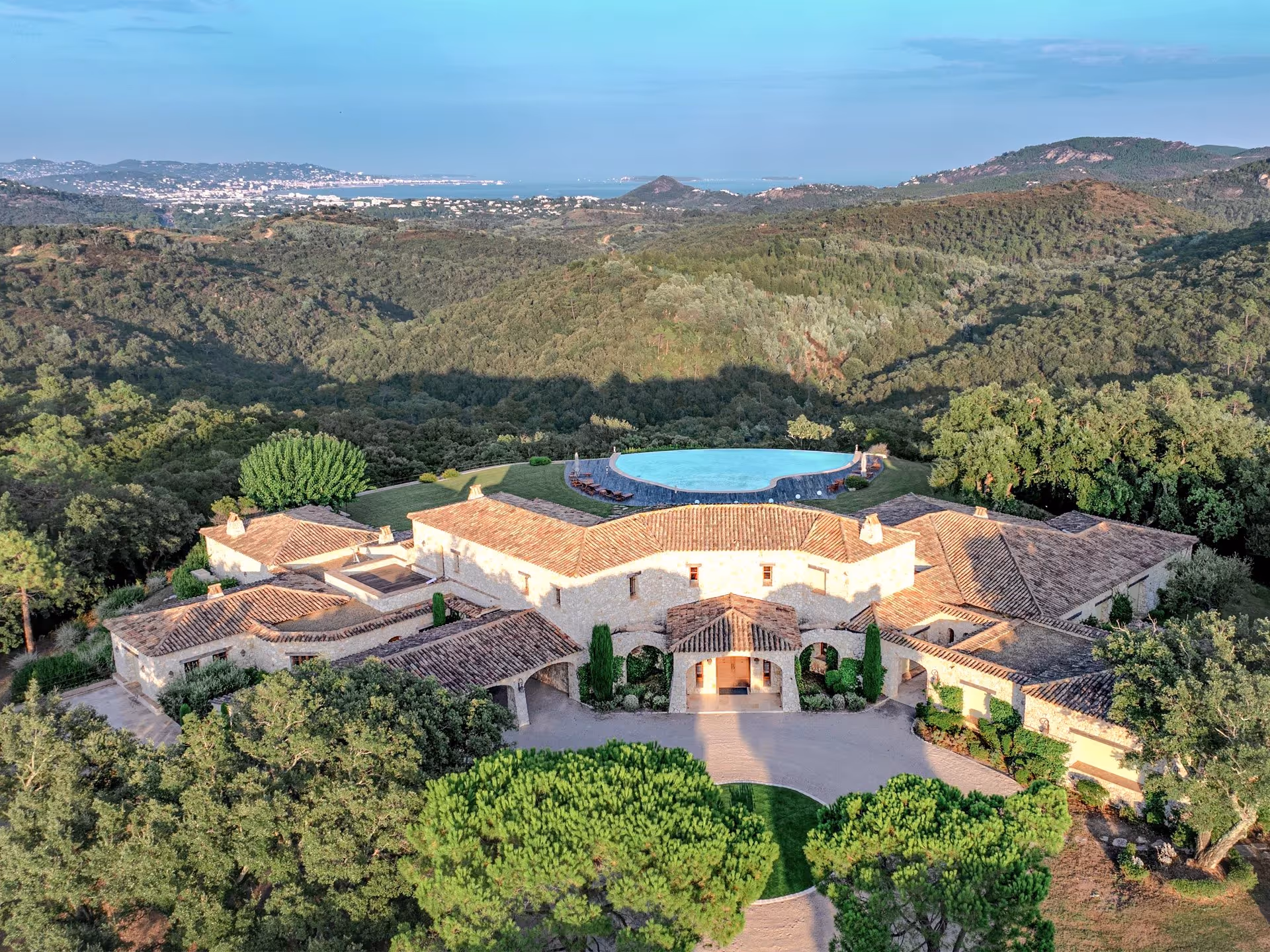 Rare 30-Hectare Estate