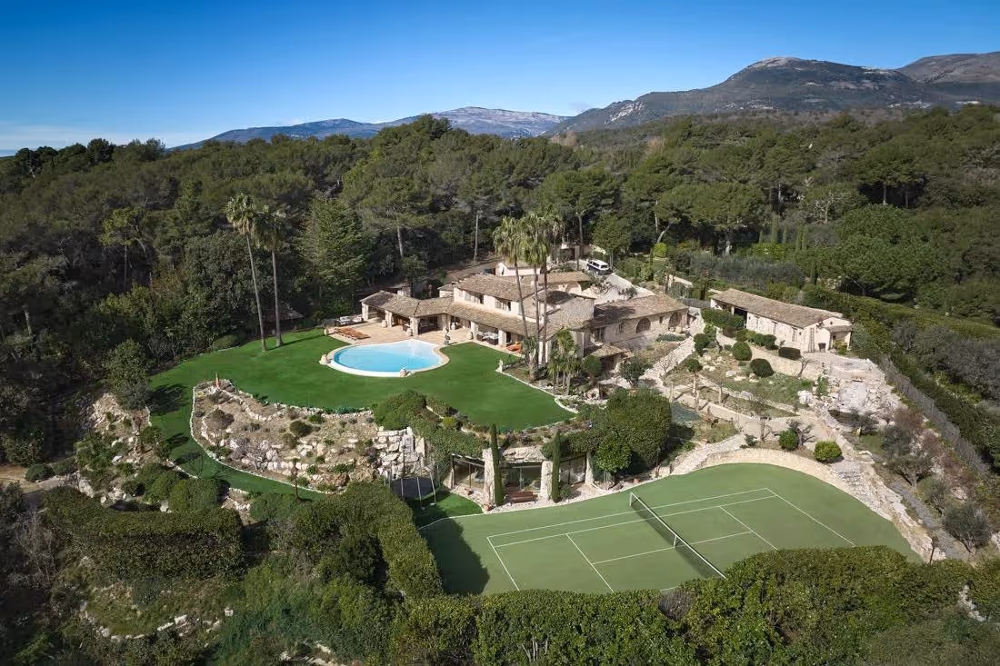 Panoramic Sea-View Stone Estate