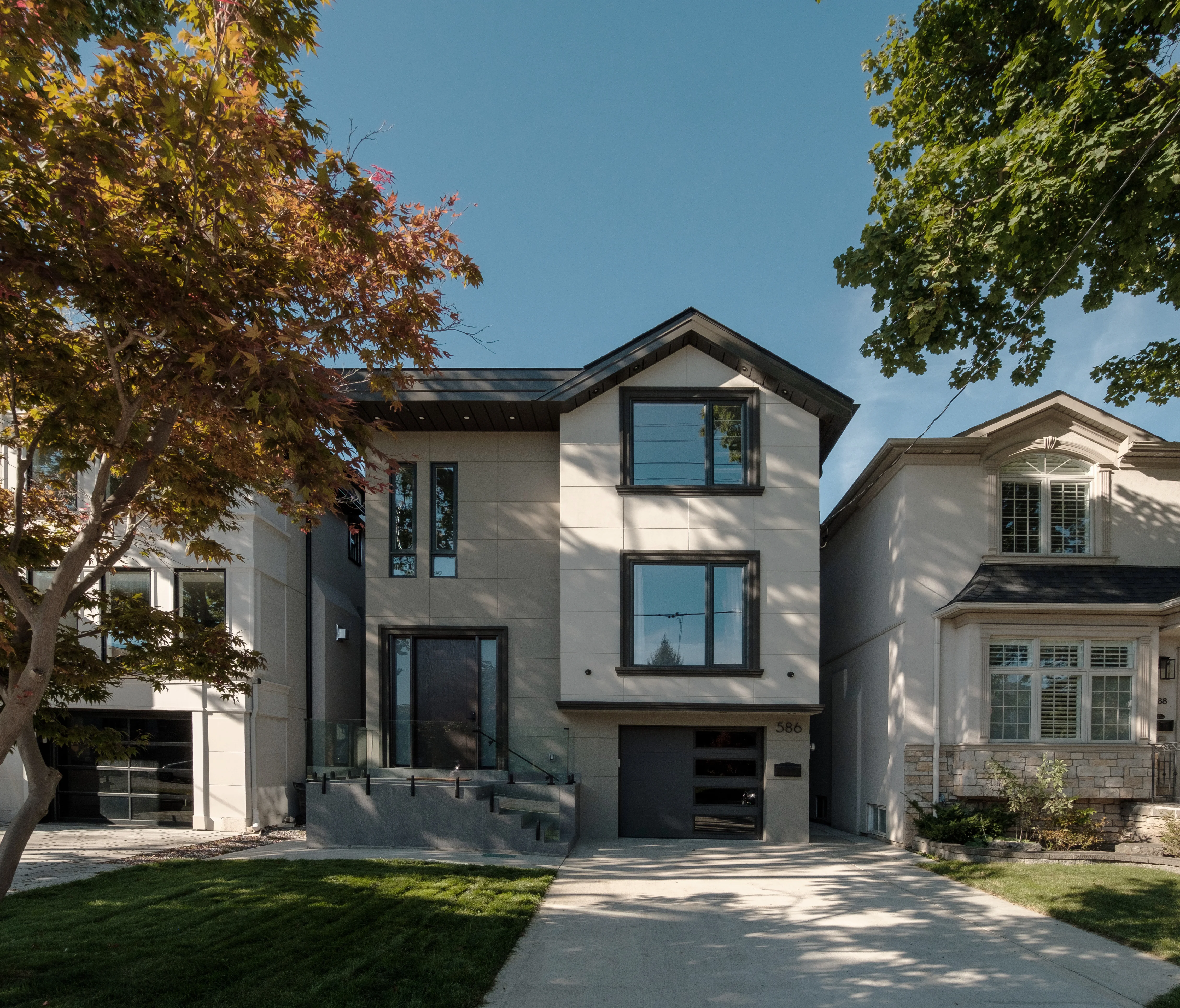 Classic shape in a contemporary execution — split level house in midtown