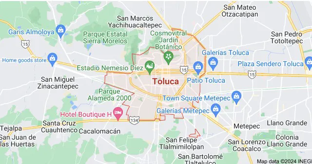 Mapa de Toluca y áreas circundantes con parques, centros comerciales y calles principales destacadas.