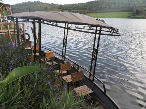 Photo de Marina Beach au bord du lac Muhazi