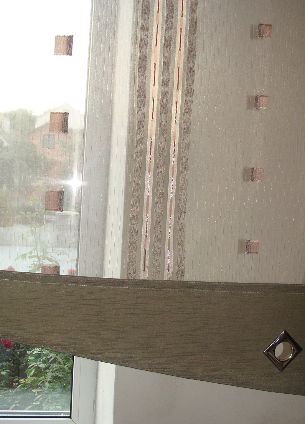 панельні шторки крупним планом