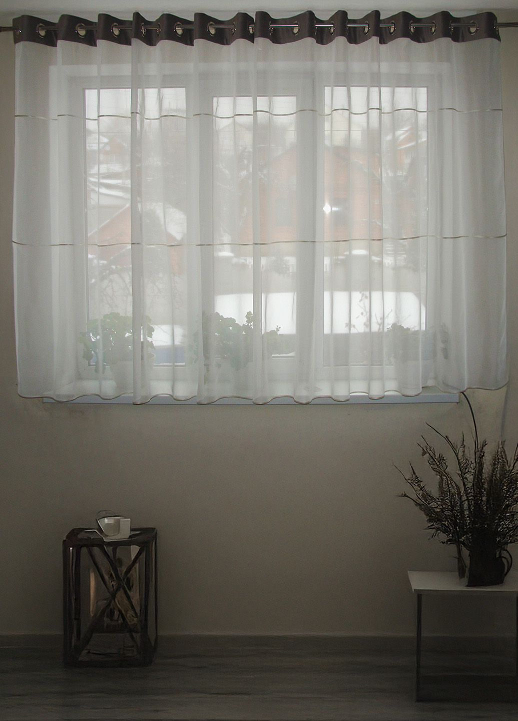 Тюль до підвіеоння на люверсах