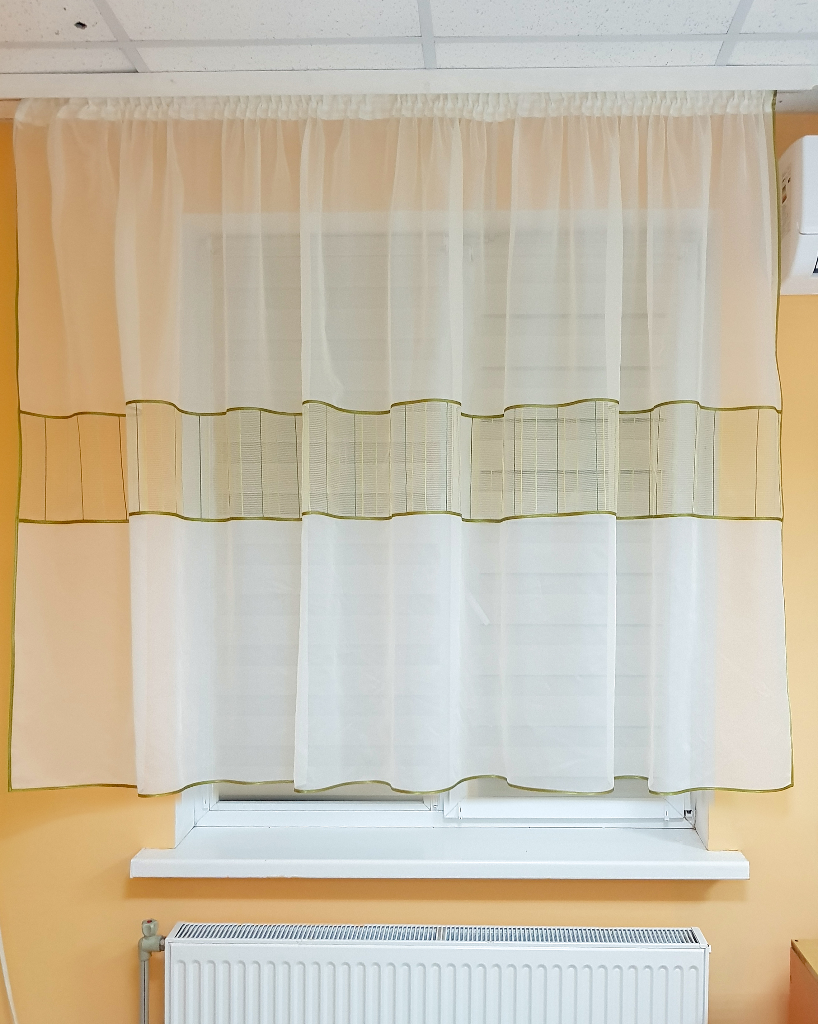 тюль до підвіконня