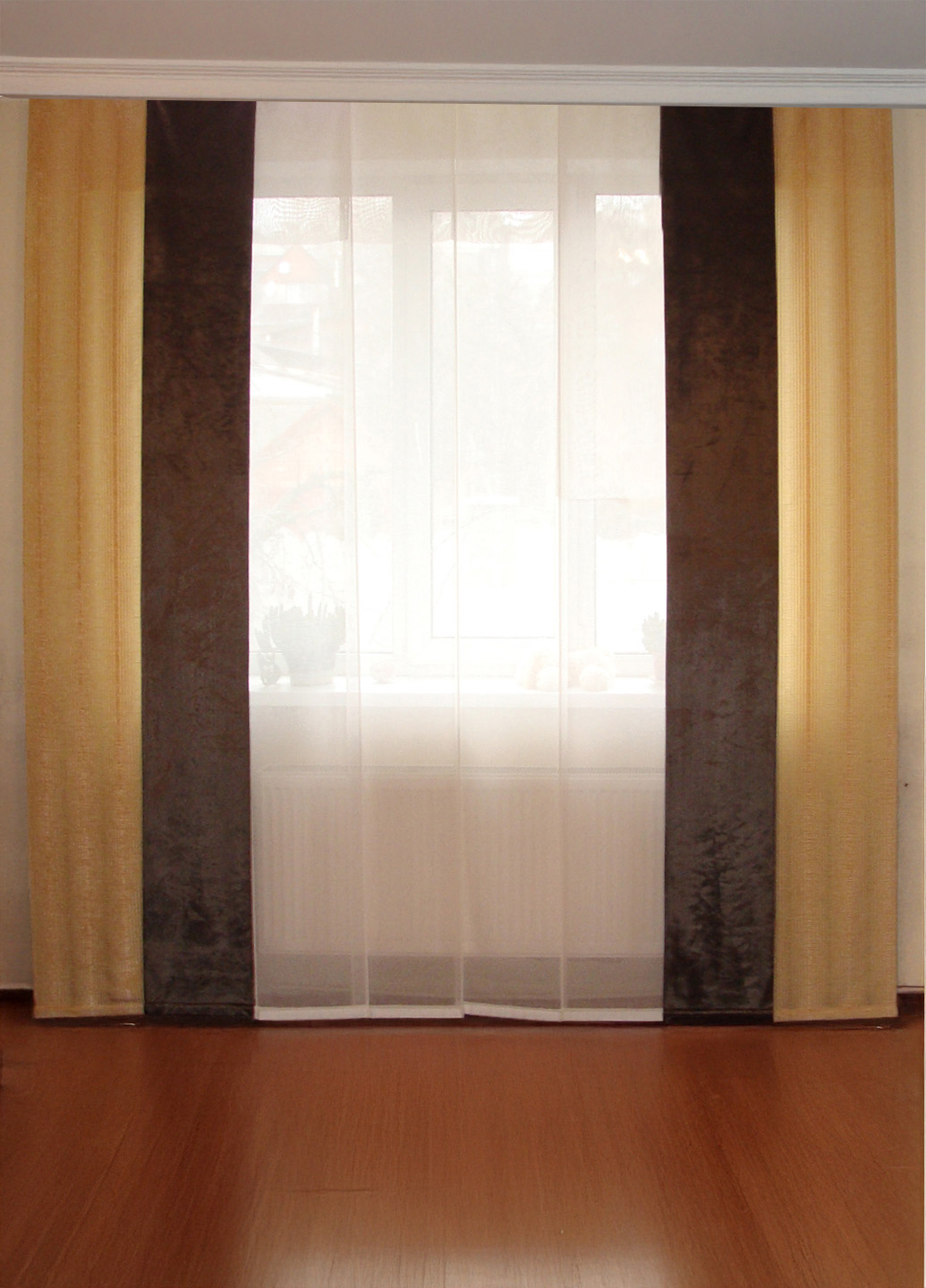 Комплект штор з оксамиту та панельних гардин з батисту