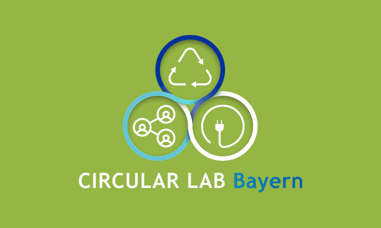 Logo of Circular Lab Bayern on a green background. Three interconnected circles display icons for recycling, networking, and energy. The text below reads: “CIRCULAR LAB Bayern”.