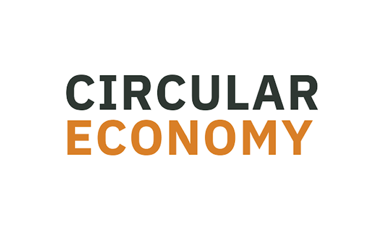 Logo der Fachzeitschrift Circular Economy mit schwarzer und orangefarbener Schrift auf weißem Hintergrund.