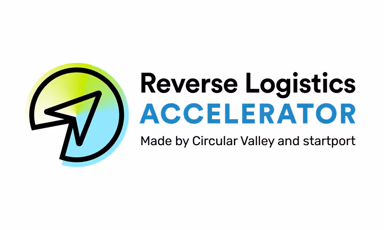 Logo of the Reverse Logistics Accelerator, initiated by Circular Valley and startport, featuring a green-blue arrow symbol and black lettering.