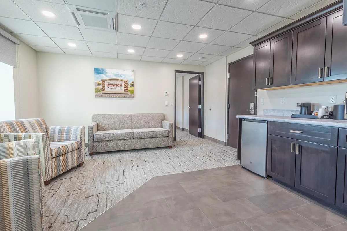 king bedroom with suite