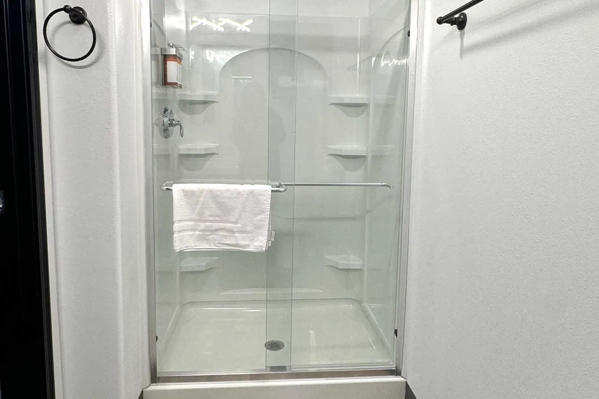 economy shower