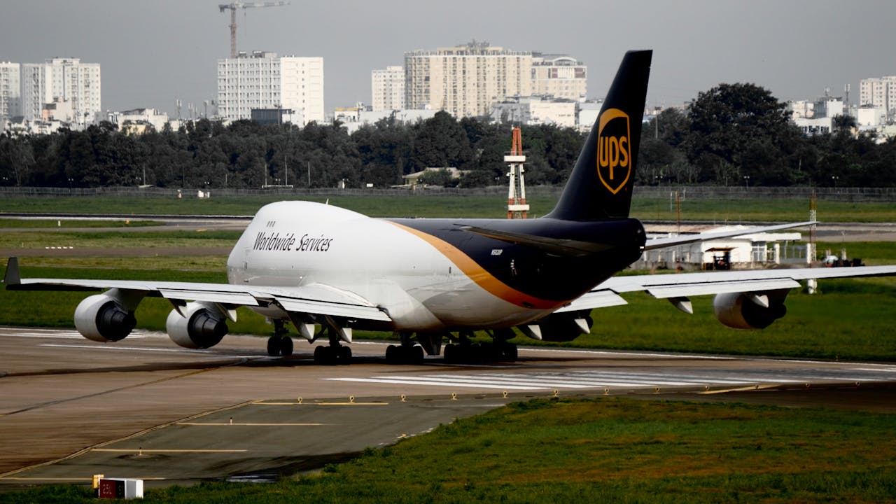 UPS cross-border returns