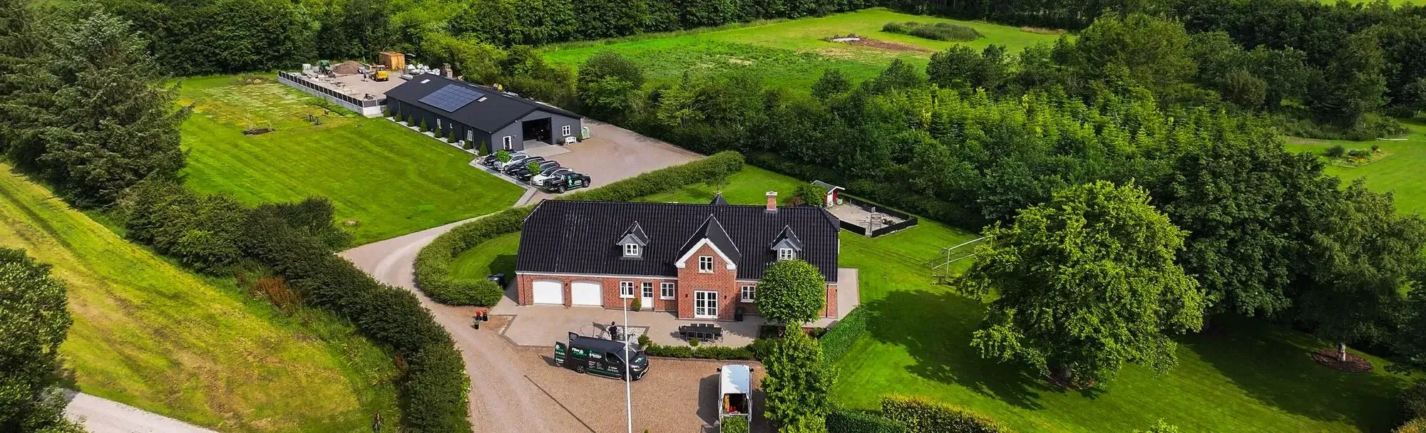 et hus set oppefra