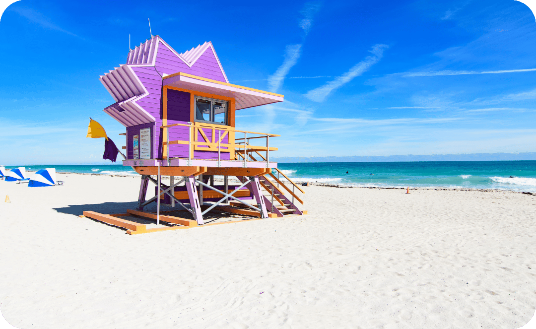 lifeguard tower on miami beach