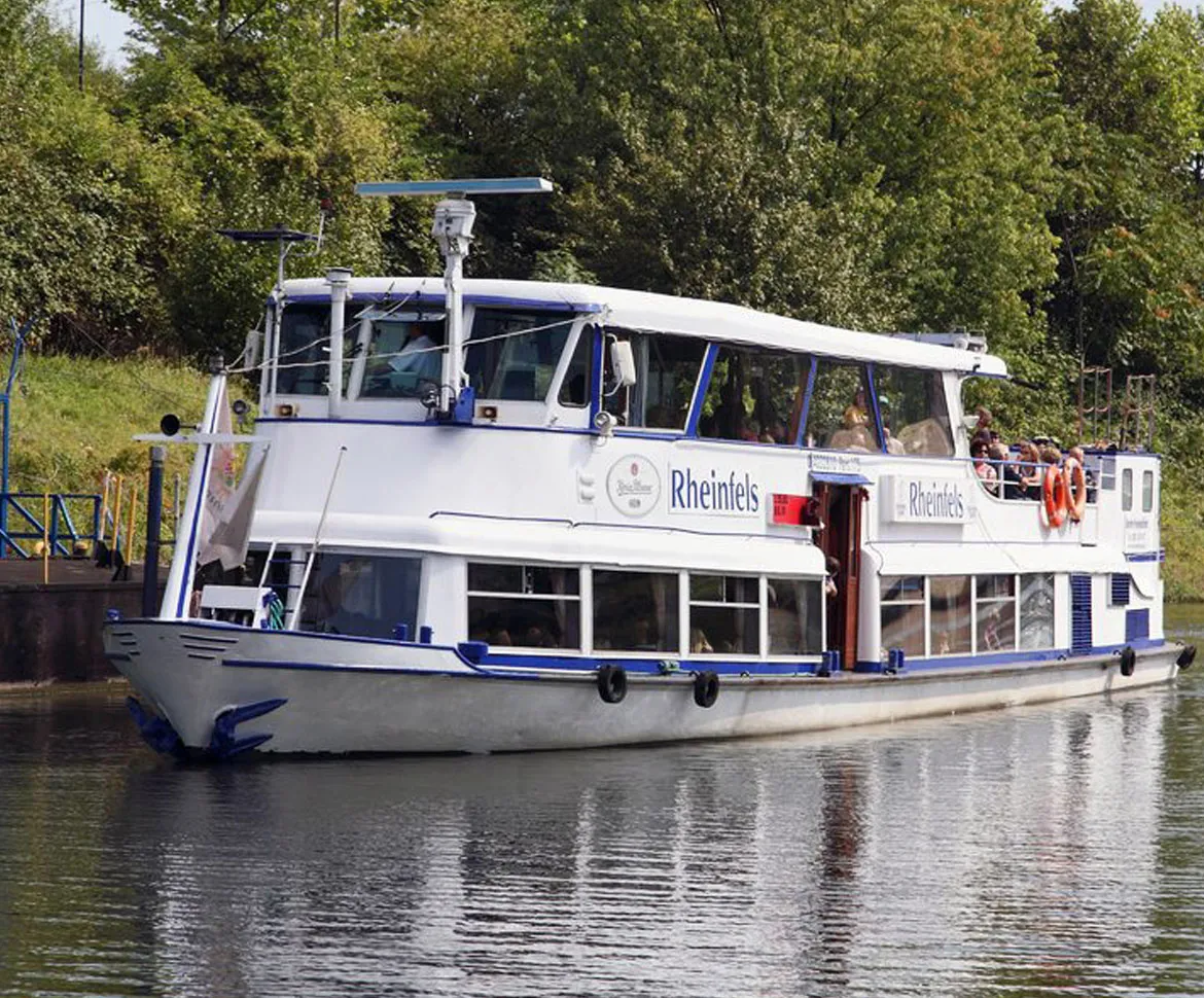 Fahrgastschiff Rheinfels