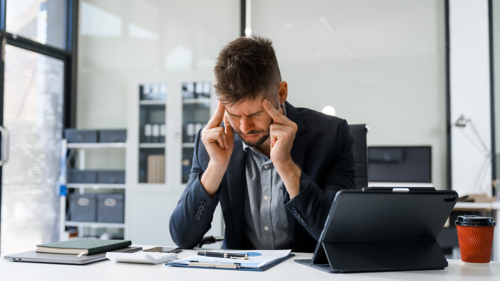 Burnout não é "cansaço": veja como diferenciar