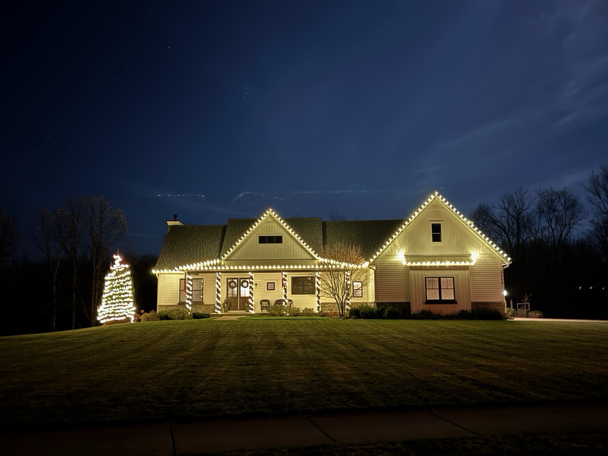 Christmas Lights Detroit | Christmas Light Installation in Michigan