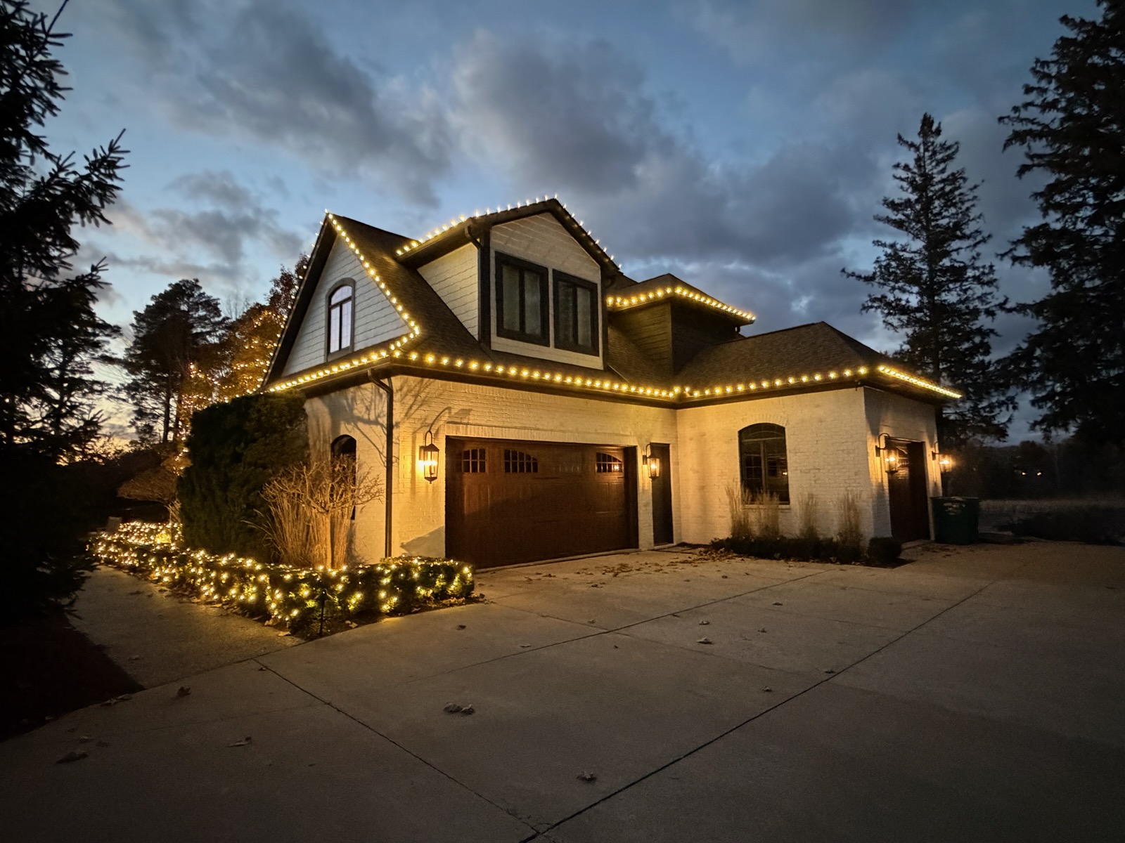 Christmas Lights Detroit | Christmas Light Installation in Michigan