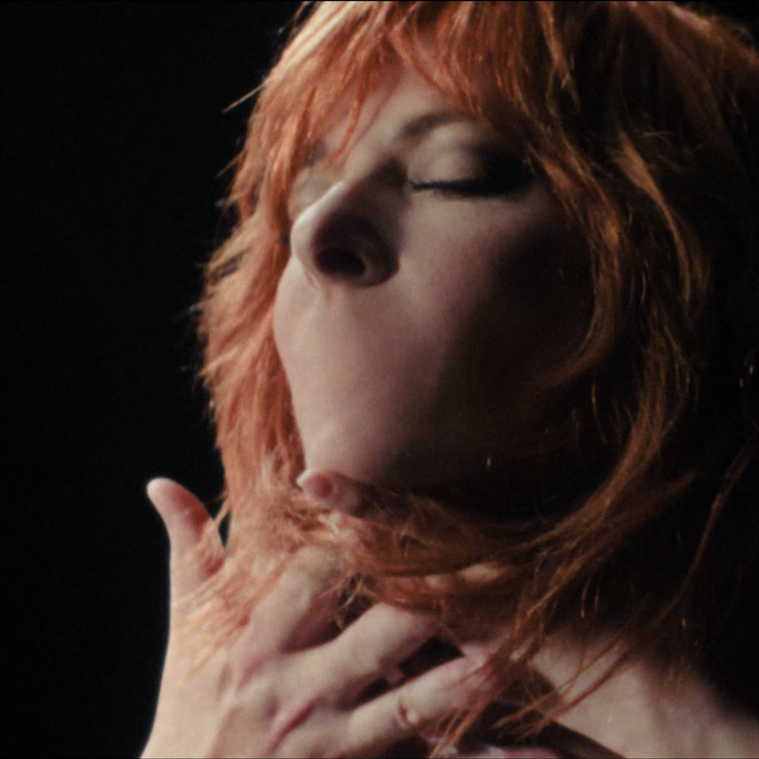 MYLÈNE FARMER
