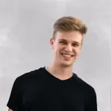 Vladyslav T.