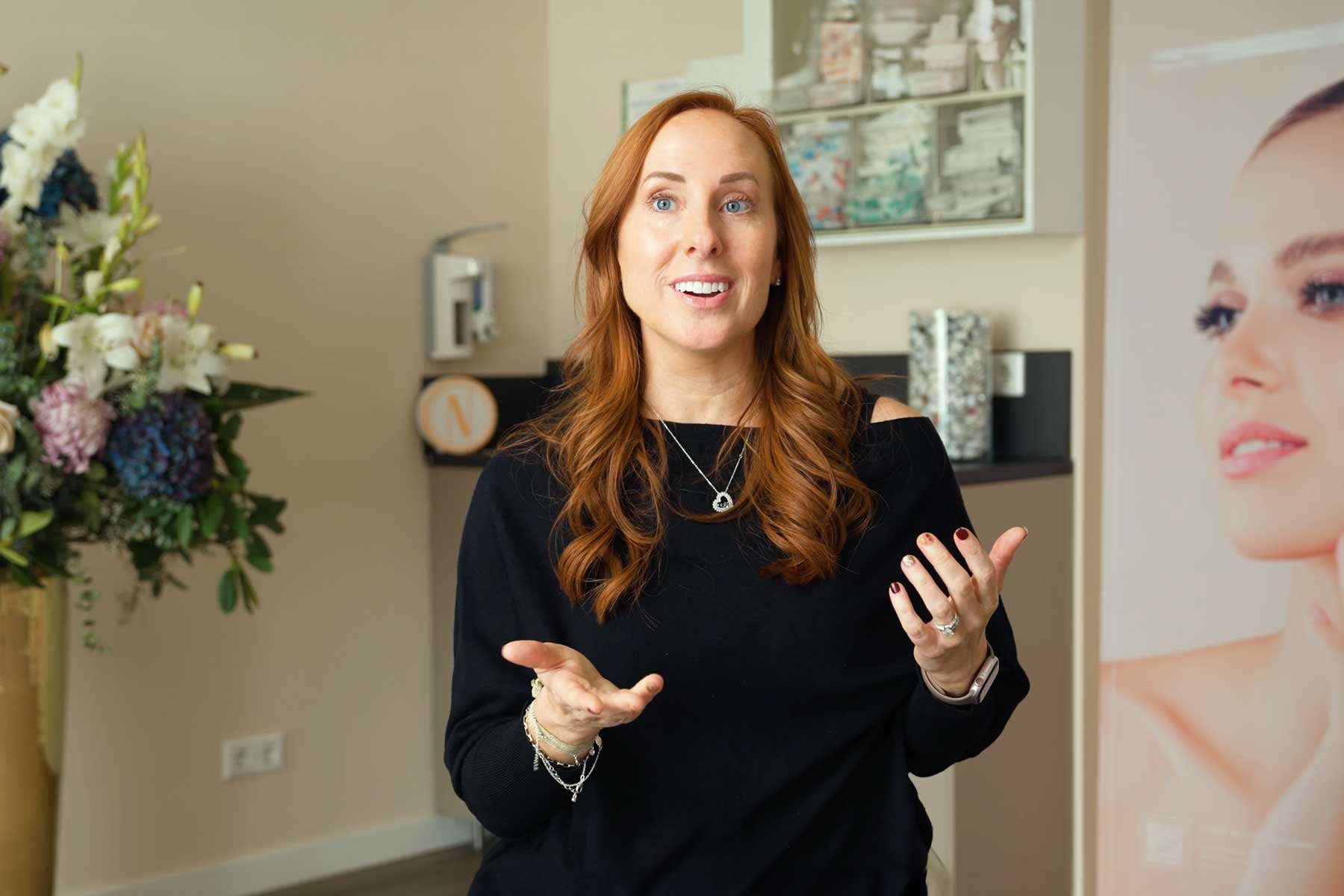 Natürliches Ergebnis nach Mommy Makeover mit Eigenfetttransfer