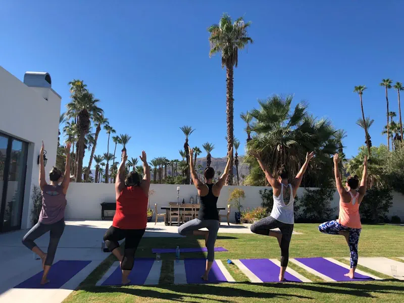 Group yoga session supporting addiction recovery through mindfulness