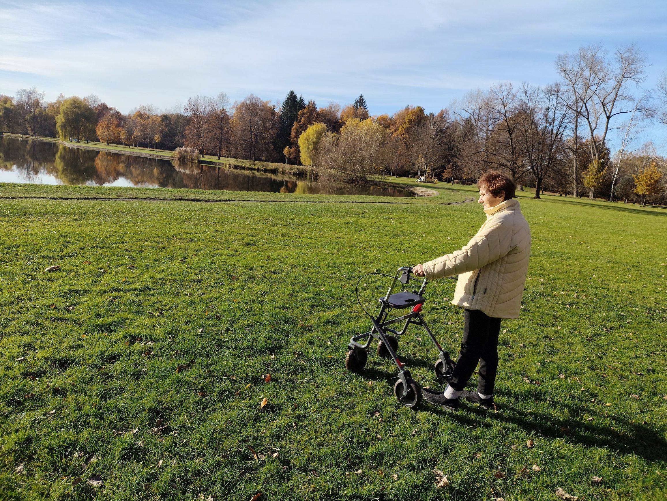 paní Briezstienská v parku Stromovka