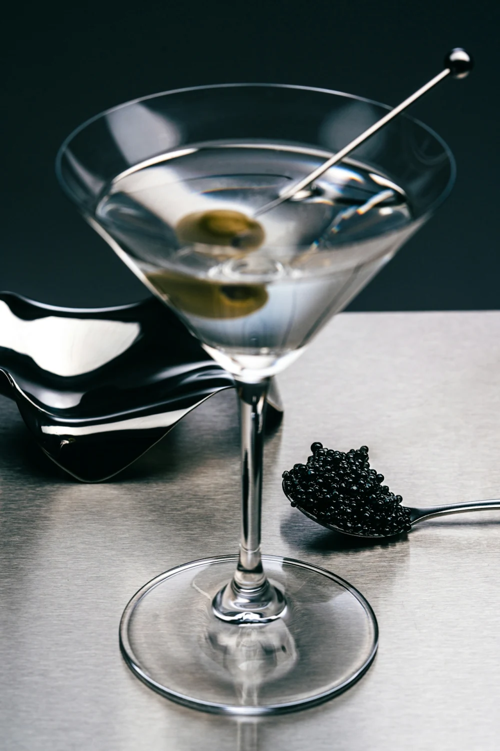 Cocktail and caviar at a Bondesign Agency evening