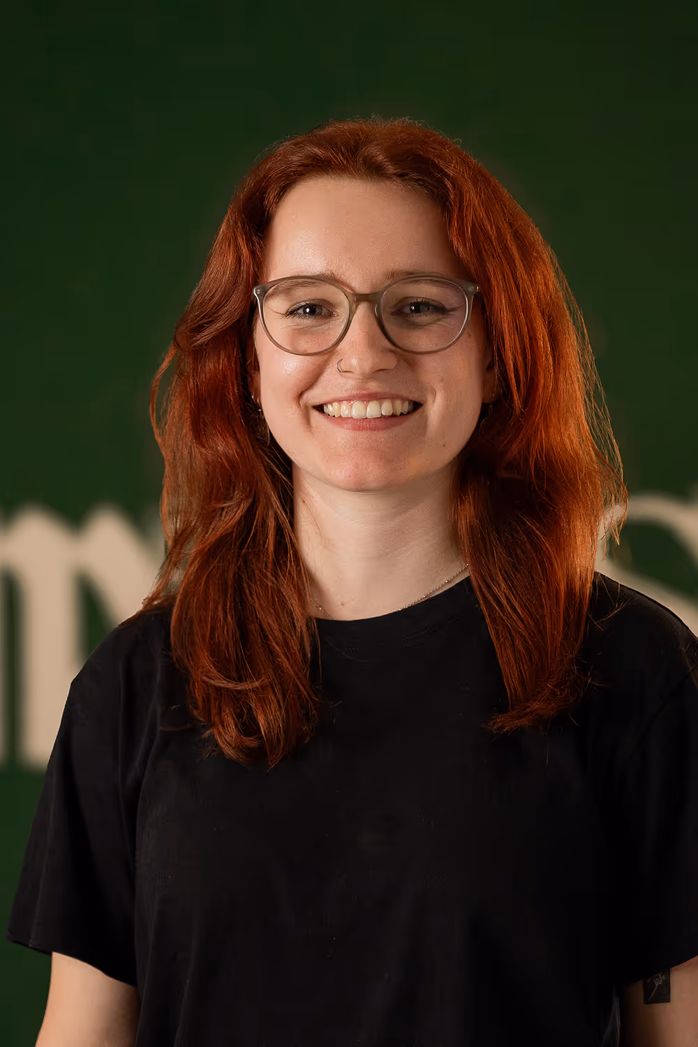 Jael Fiechter Smiling Portrait Bild