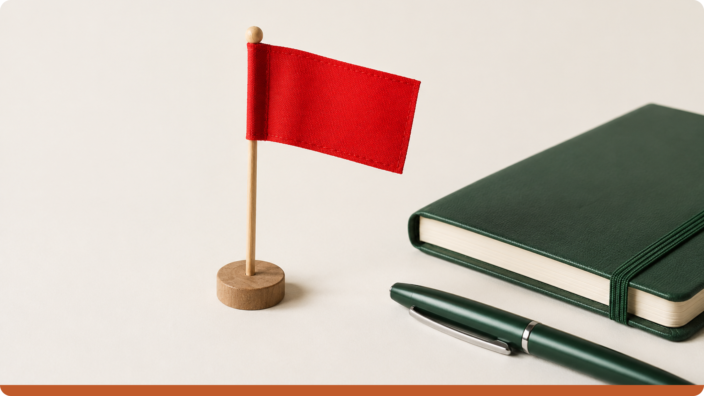 Drapeau rouge illustrant les signes d'alerte d'un fournisseur ERP qui ne répond plus aux besoins d'un fabricant.