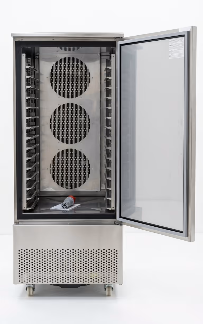 Everlasting PROFESSIONAL Blast Chiller 67kg / Freezer 55kg Upright Single Door 15 Tray