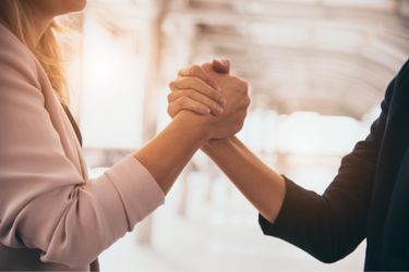 Hand shake