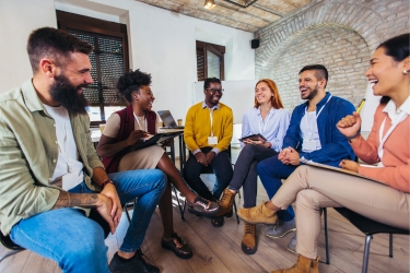 Como criar uma cultura de trabalho positiva e de apoio 3 Treinamento no trabalho