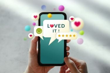 Phone with positive reviews