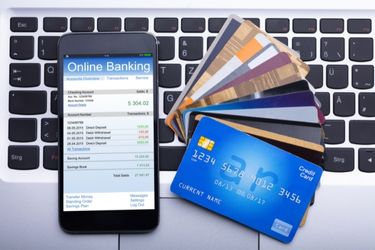 Online Banking app and credit cards