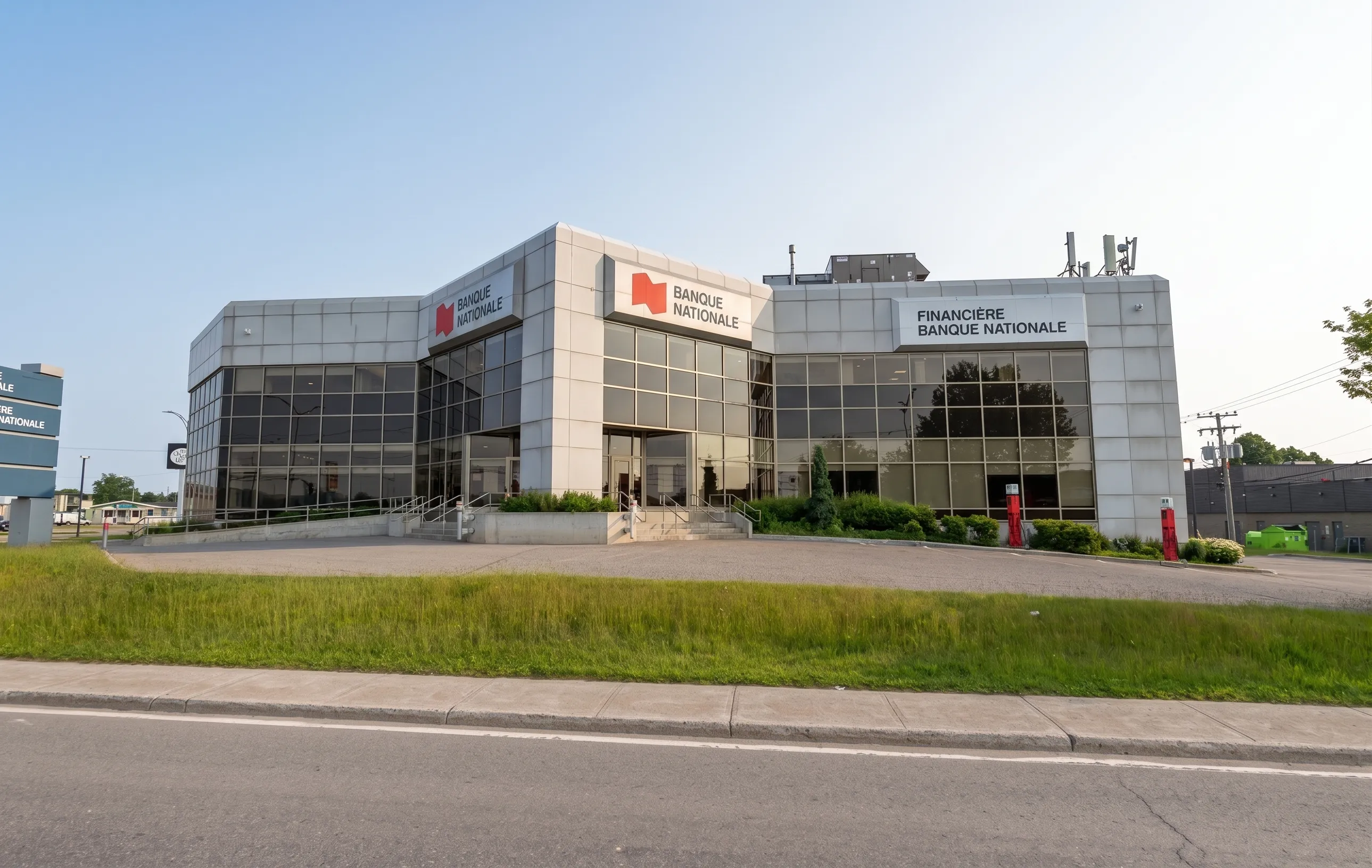 Commercial building at 1180 Talbot Boulevard in Chicoutimi, sold by Landerz