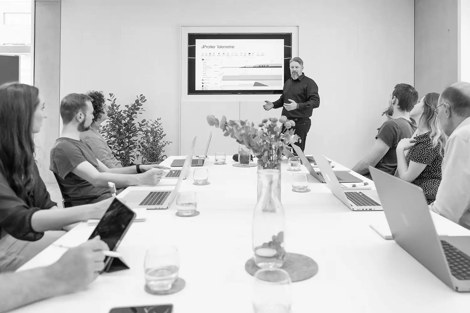 CROWDCODE Momentaufnahme im Seminar mit Marcus Nörder-Tuitje als Sprecher