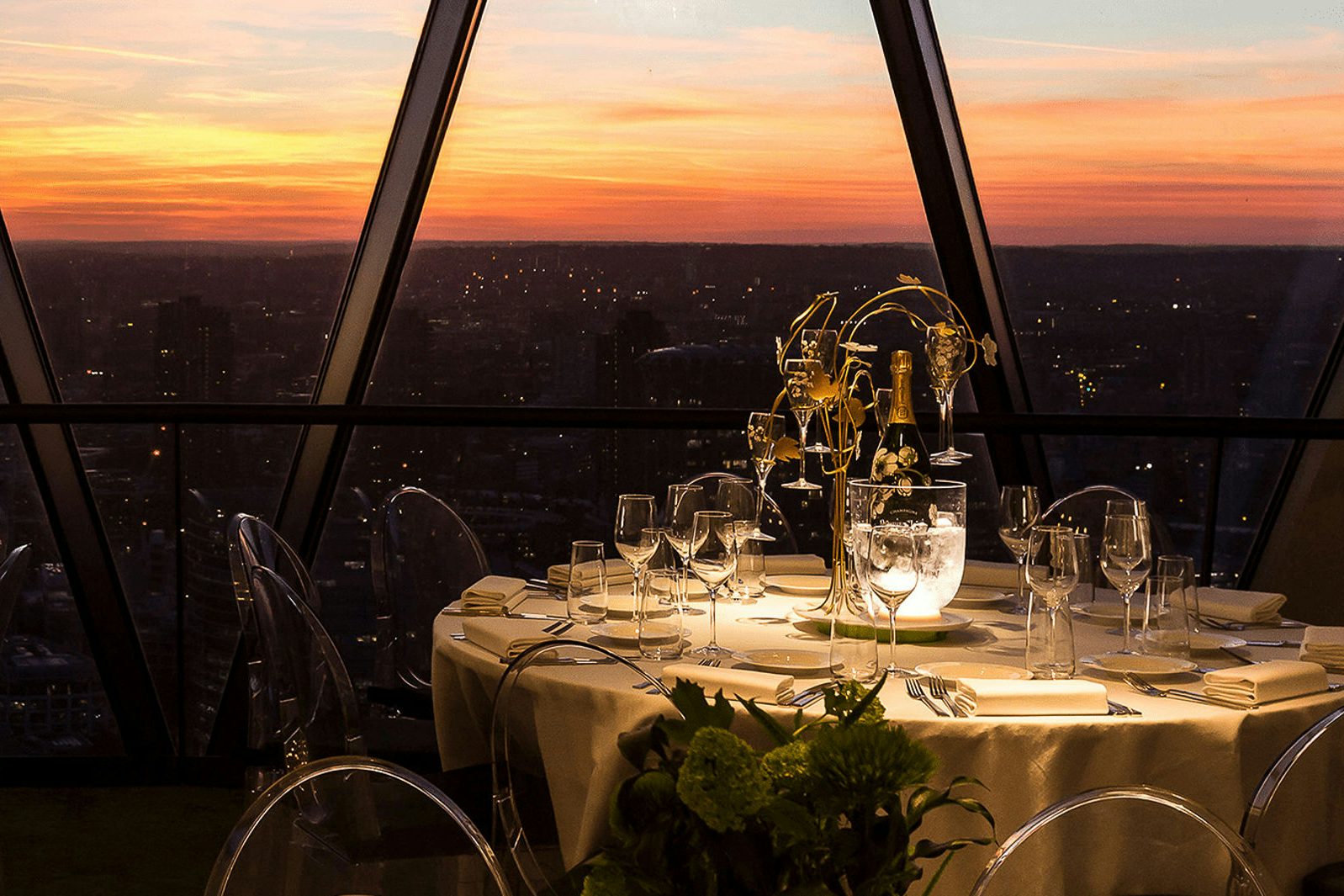 Hire Single Private Dining Rooms, Searcys at The Gherkin, London • HeadBox