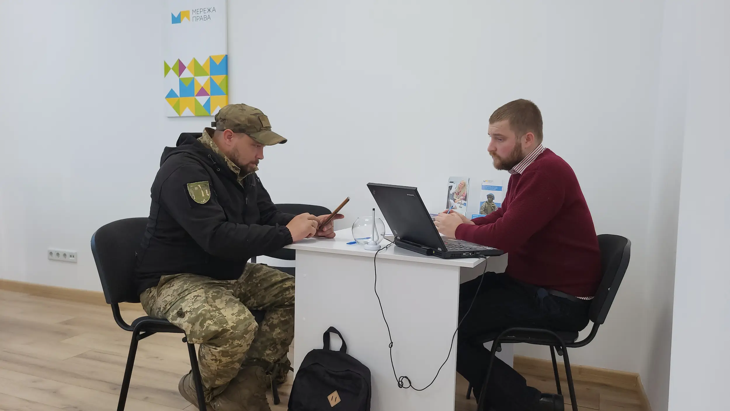 Представник силових структур отримує юридичну допомогу