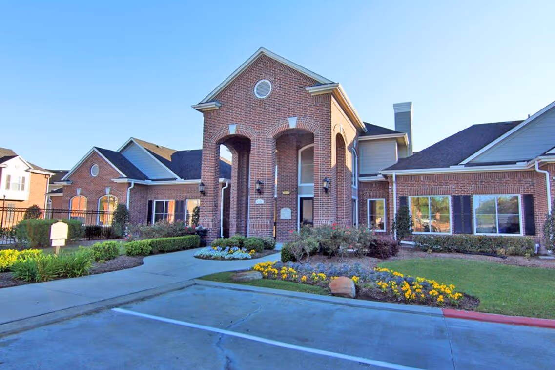 Leasing office exterior