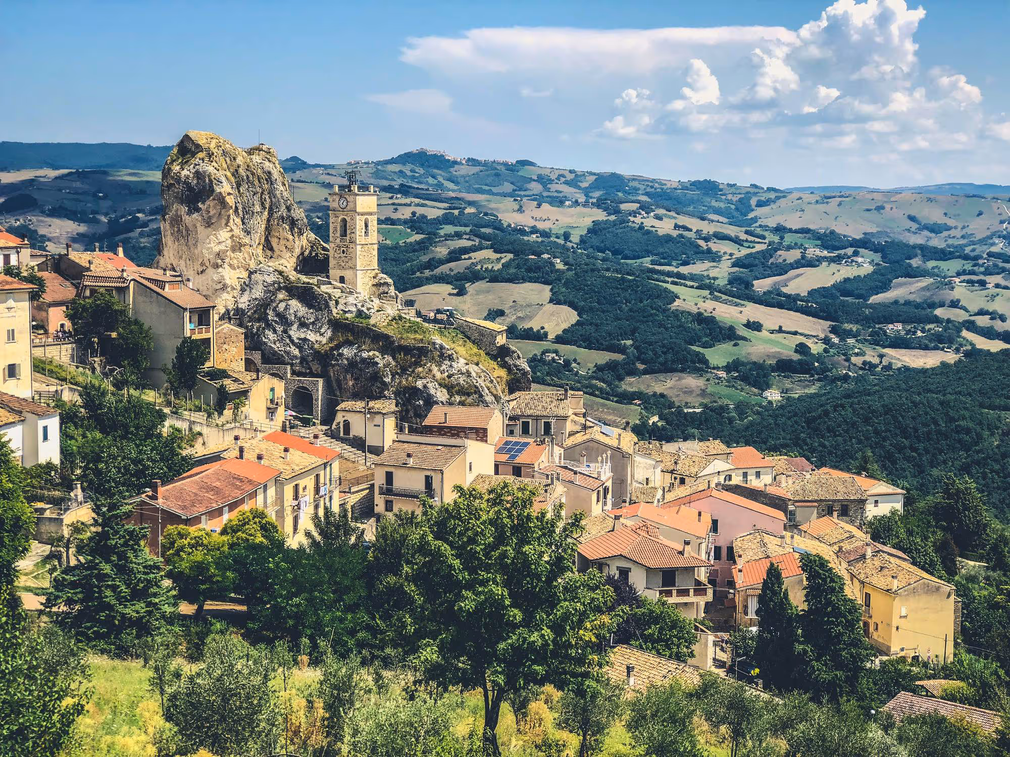 Immagine di un paesaggio a Campobasso in Molise.