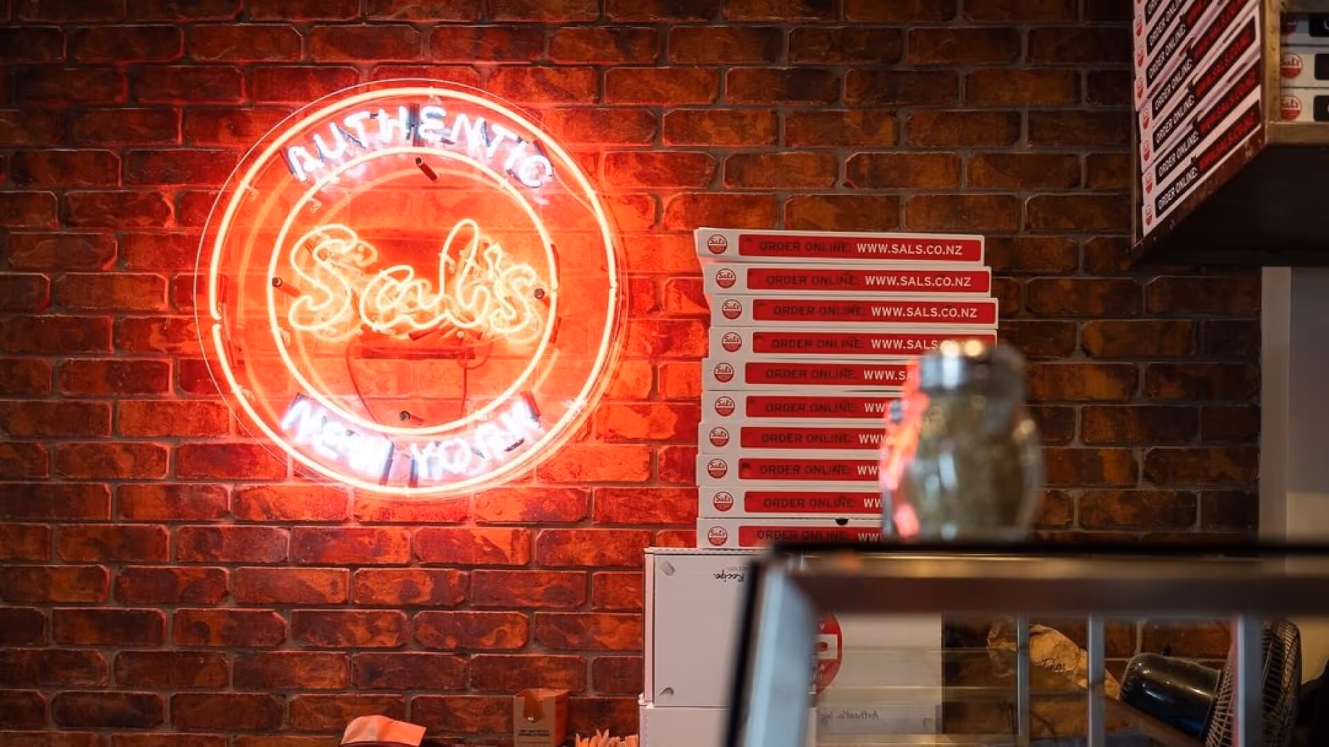 Sal's Authentic NY Pizza
